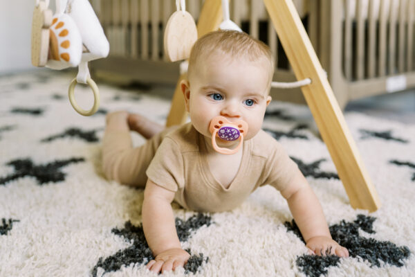 Set x2 Chupones Advantage de 0 a 6 meses - Lila y Rosa - Imagen 4