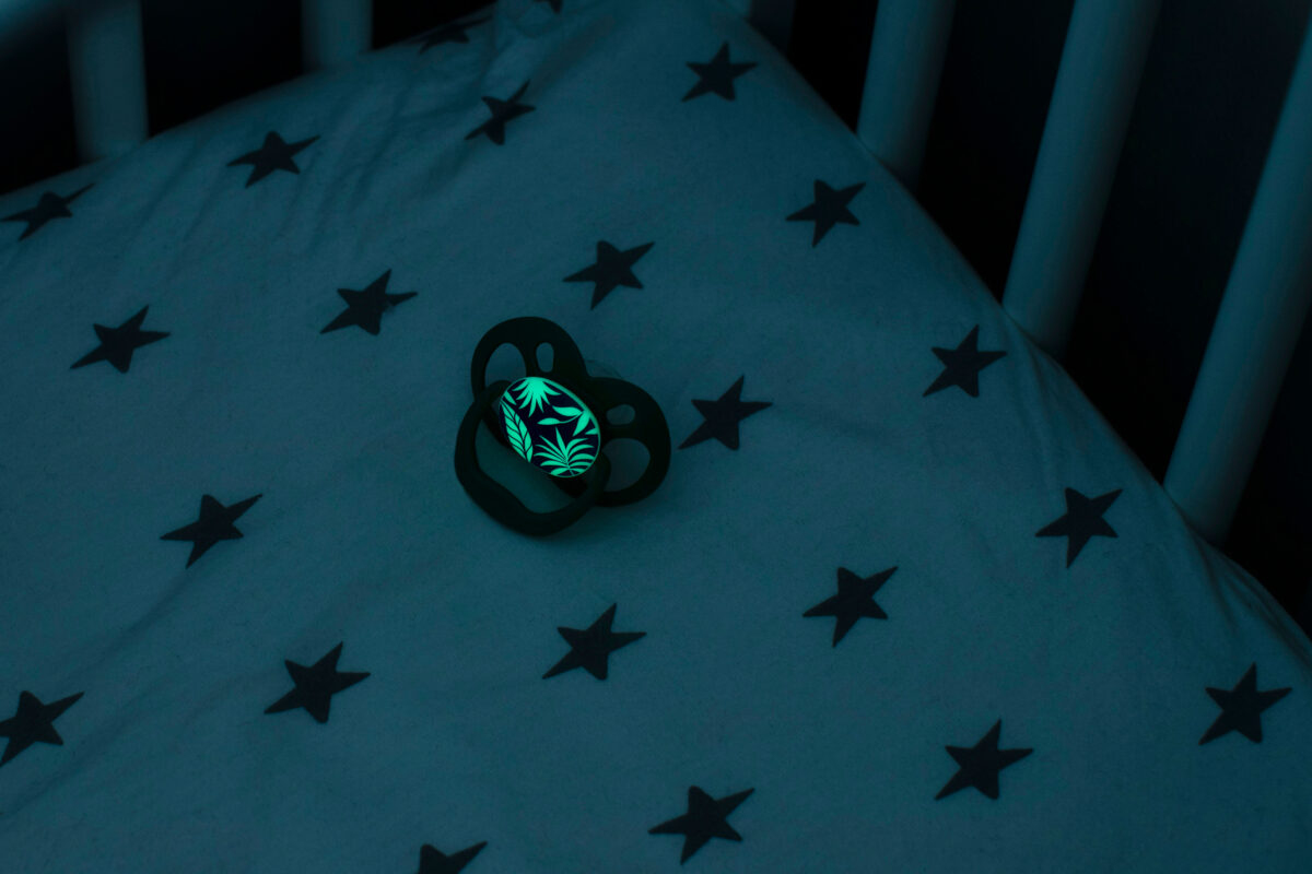 Set x2 Chupones Advantage que brilla de 6 a 18 meses - Azul/Gris Planetas - Imagen 2