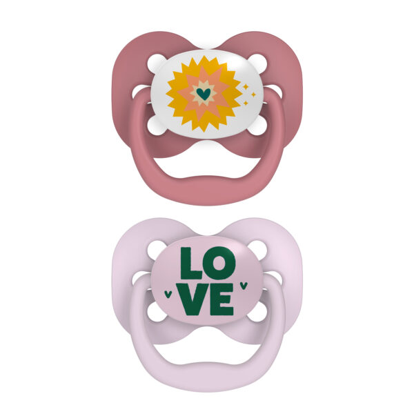 Set x2 Chupones Advantage  0 a 6 meses - Dos diseños: Rosa y Gris Constelación / Guinda y Lila Corazón - Imagen 3